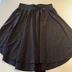 Lululemon Flowy Skirt